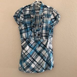 Blue and white checkered top